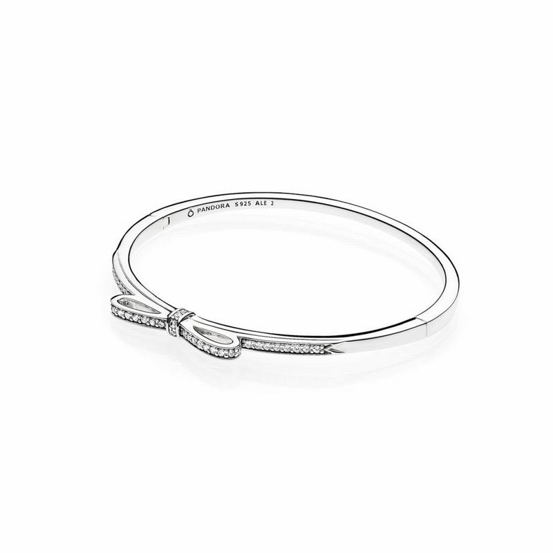 Pandora Sparkling Bow Bangle Bracelet NZ, Sterling Silver (817936-JBT)